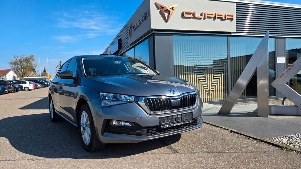 Skoda Scala 11.800 km 21.900 € Weidenstetten 89197