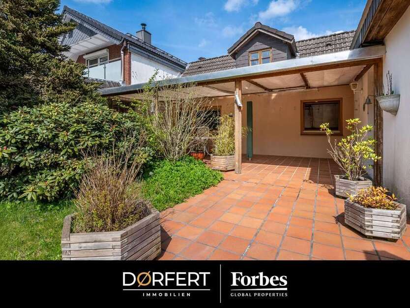 Haus zum Kaufen in Norderstedt 569.000 € 143.04 m²