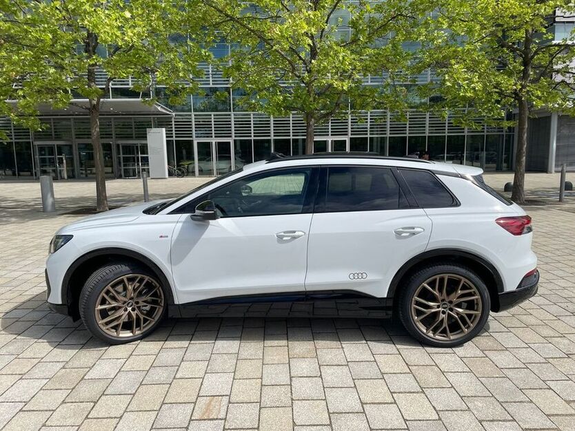 Q4 e-tron
