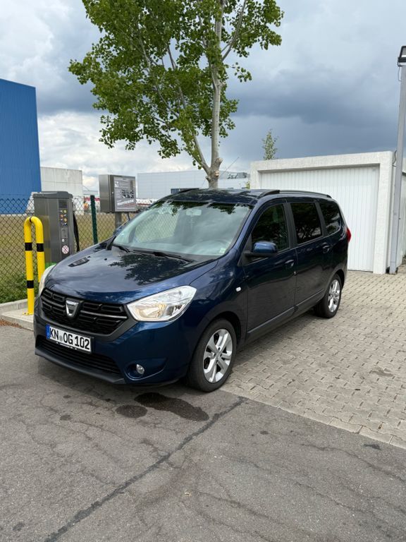 Dacia Lodgy 109.000 km 8.499 € Neuhausen ob Eck 78579