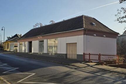 geräumiges Gewerbeobjekt im Stadtzentrum von Weißwasser zimmer