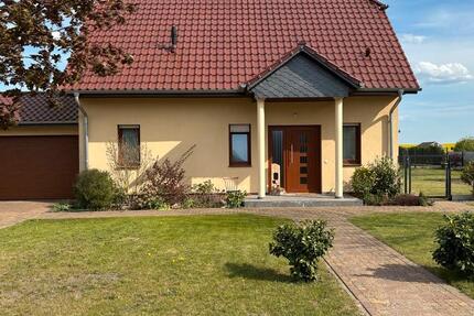 Haus Casekow - 5 Zimmer, 129 m&sup2;, 365.000&euro; | Angebot:26420129