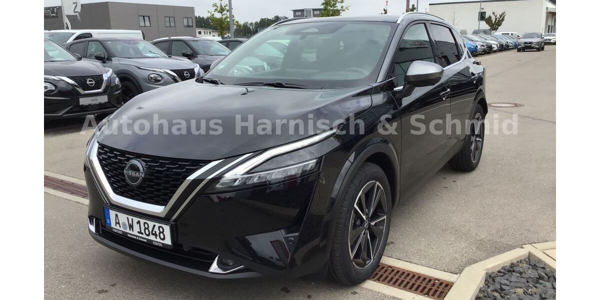 Nissan Qashqai 5.500 km 36.670 &euro; Gersthofen 86368