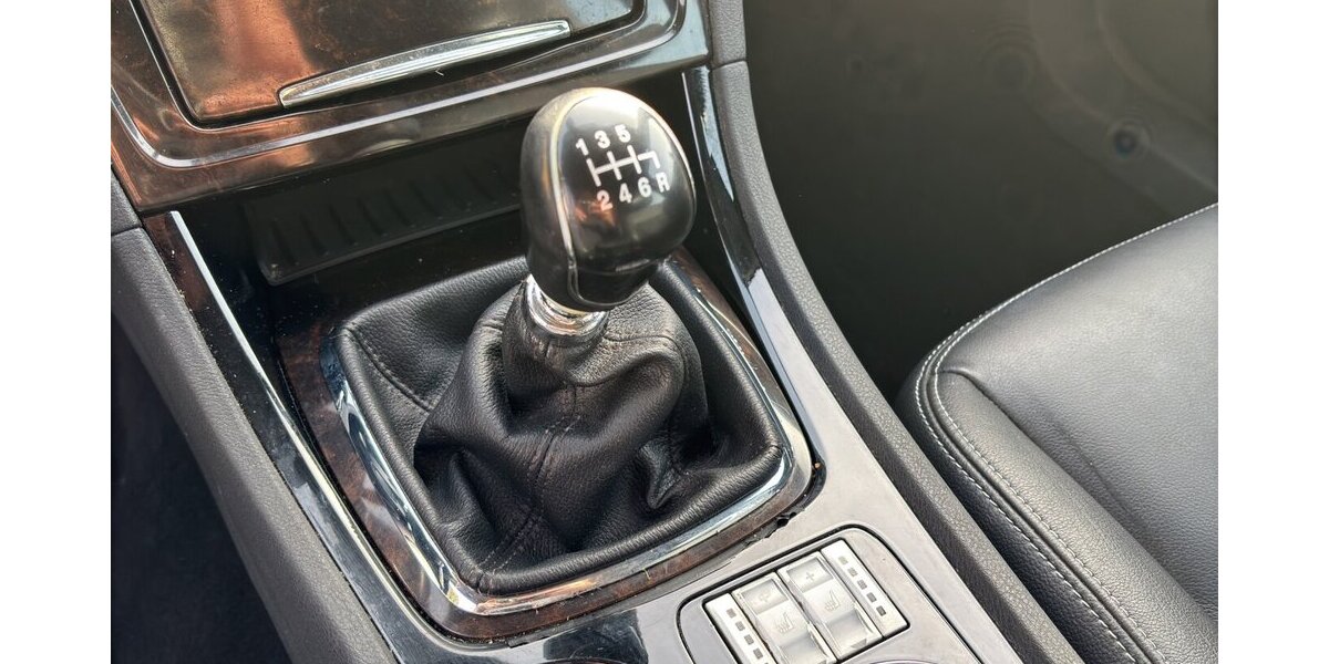 Ford Mondeo Ghia X Klima Tempo Sitzhzg. BI-Xenon AHK 248.720 km 3.700 &euro; Wuppertal 42327