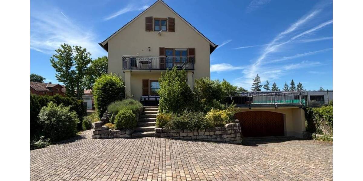 Mehrfamilienhaus, Wohnhaus Adelsdorf - 7 Zimmer, 176 m&sup2;, 611.000&euro; | Angebot:26807099