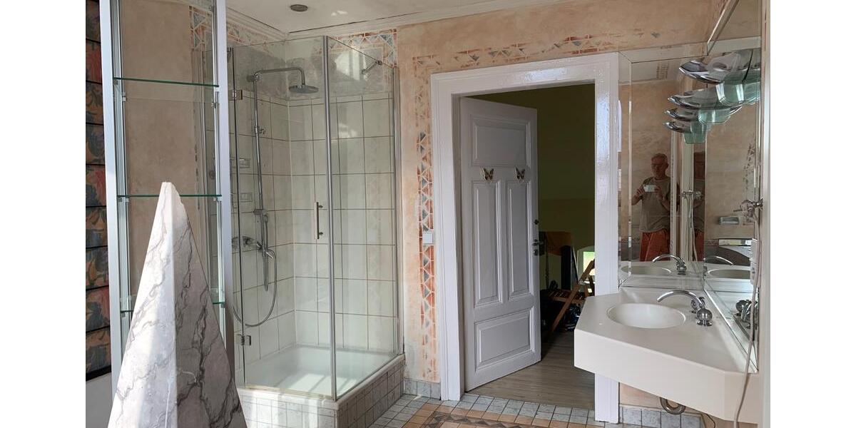 Etagenwohnung Petershagen - 4 Zimmer, 105 m&sup2;, 575&euro; | Angebot:26336423