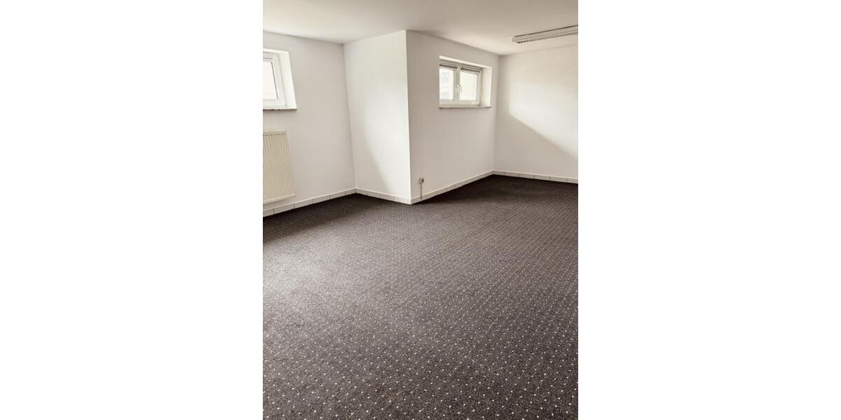 Doppelhaushälfte Kümmersbruck - 8 Zimmer, 176 m&sup2;, 1.450&euro; | Angebot:26640571
