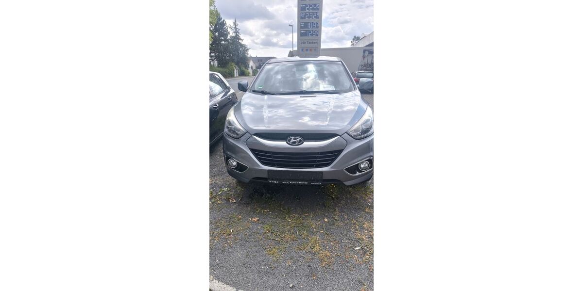 Hyundai ix35 183.000 km 6.500 &euro; Giessen 35398