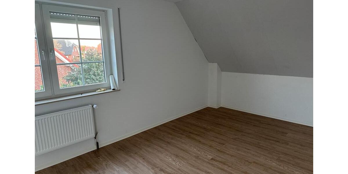 Doppelhaushälfte Gommern - 5 Zimmer, 125 m&sup2;, 1.300&euro; | Angebot:27623893