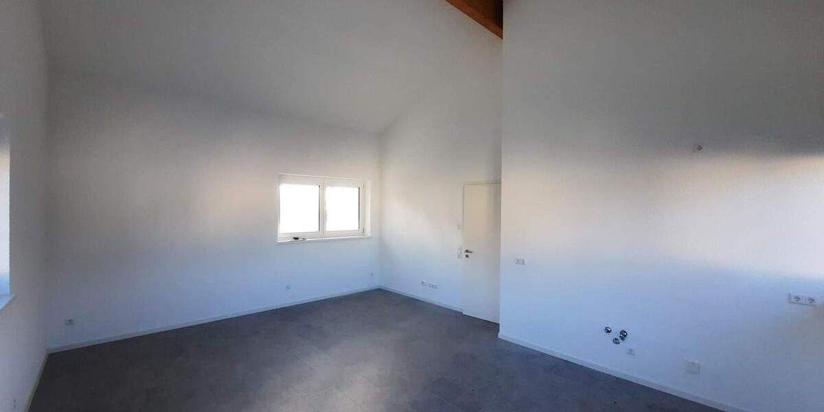 Etagenwohnung Engen Neuhausen - 2 Zimmer, 58 m&sup2;, 780&euro; | Angebot:25409909