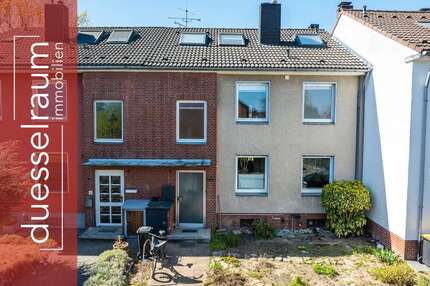 Haus zum Kaufen in Düsseldorf 590.000 € 153 m²