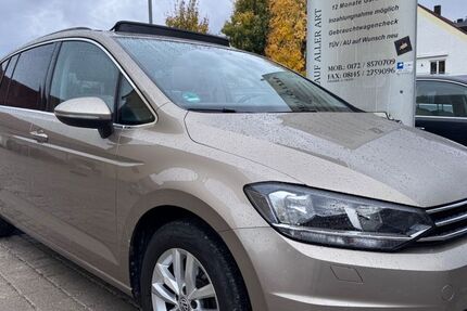 VW Touran 73.000 km 15.890 € Mammendorf 82291