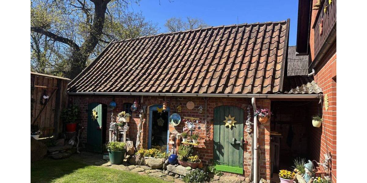 Einfamilienhaus Lüchow Bösel - 5 Zimmer, 170 m&sup2;, 165.000&euro; | Angebot:26542214