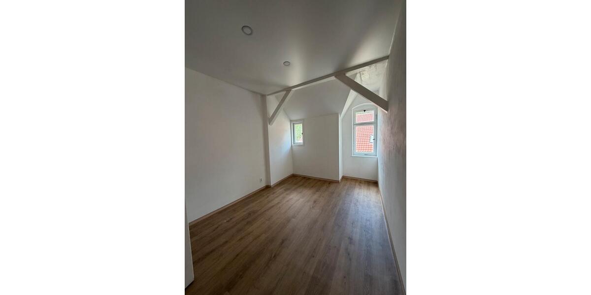 Etagenwohnung Sebnitz - 2 Zimmer, 92 m&sup2;, 783&euro; | Angebot:26623857