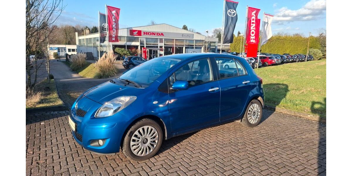 Toyota Yaris 110.480 km 4.000 &euro; Ratingen 40882