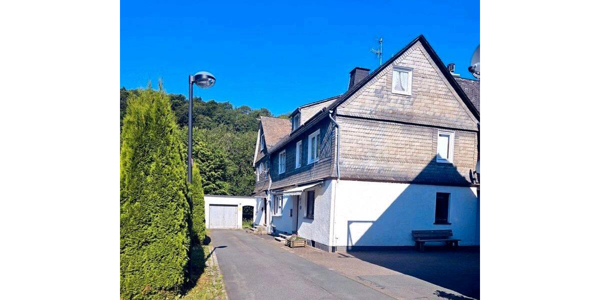 Mehrfamilienhaus, Wohnhaus Winterberg - 279.000&euro; | Angebot:27040599