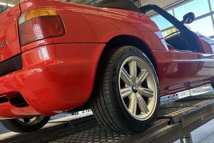 BMW Z1 66.800 km 43.500 &euro; Bobingen 86399