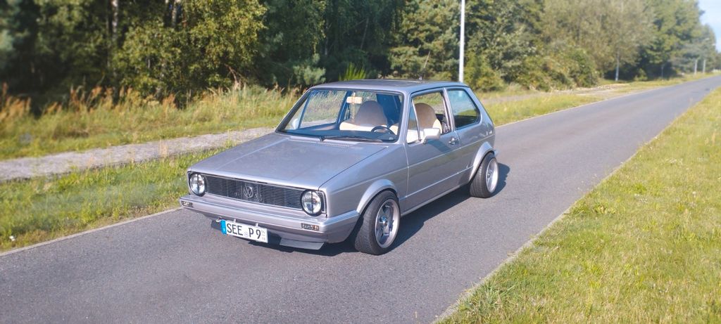 VW Golf 98.500 km 11.890 &euro; Hennickendorf 15378