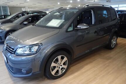 VW Touran 95.700 km 11.750 &euro; Lübeck 23554