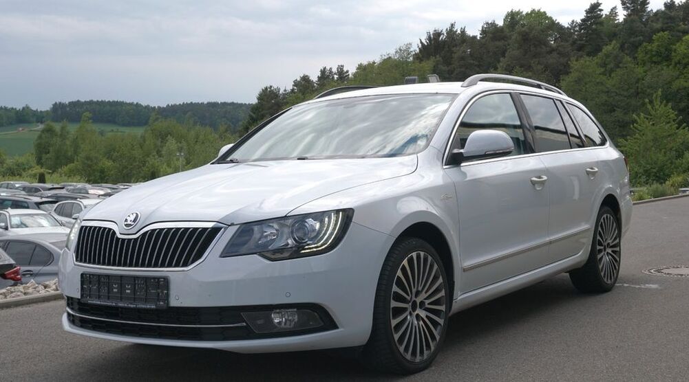 Skoda Superb 235.432 km 8.590 € Schmidgaden 92546