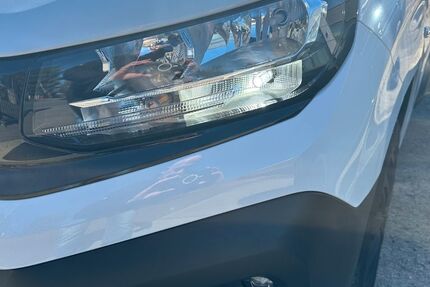 Opel Combo 12.850 km 20.895 &euro; Bernsdorf 02994