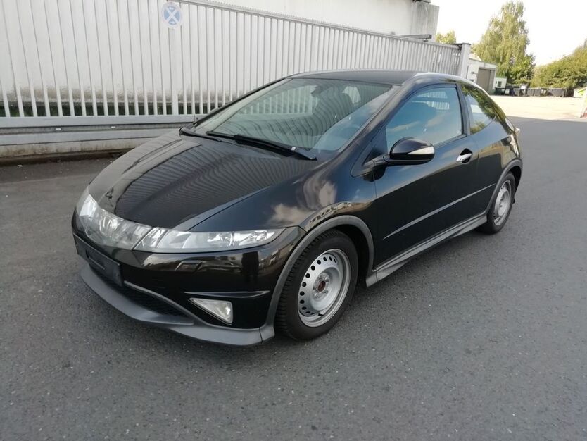 Honda Civic 335.531 km 2.490 € Essen 45309