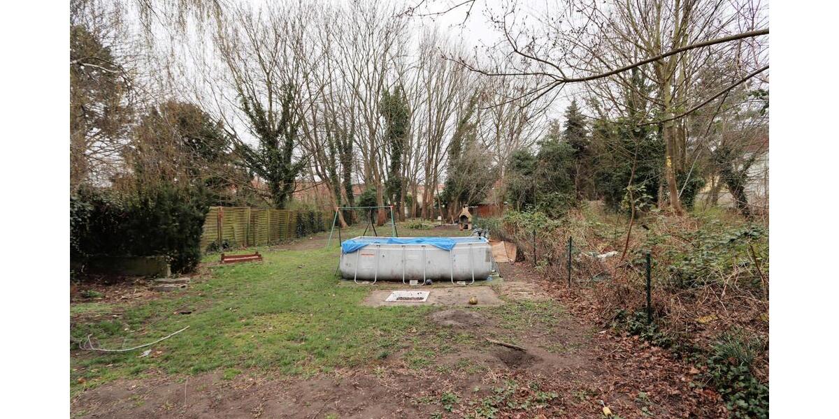 Unweit der Hochschule Anhalt - Mehrfamilienhaus - Schön gelegen 15 zimmer