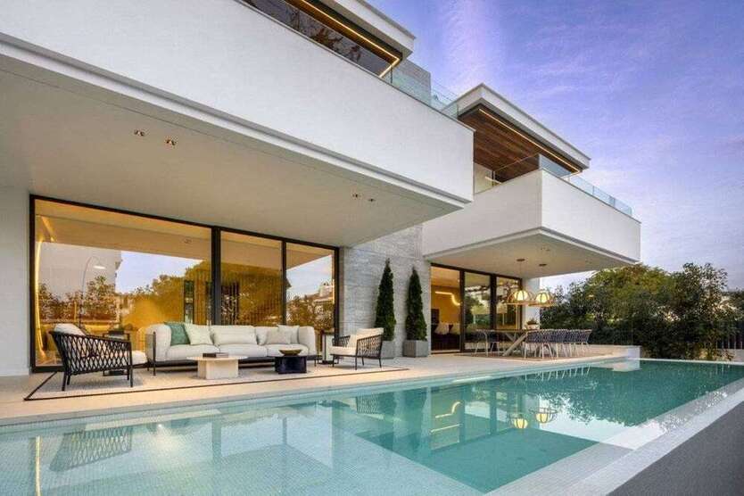 Haus zum Kaufen in Marbella 4.750.000 € 463 m²
