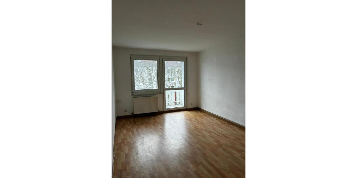 Etagenwohnung Bad Salzungen - 3 Zimmer, 61 m&sup2;, 395&euro; | Angebot:25415448