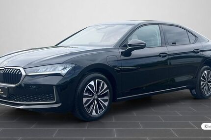 Skoda Superb 16.100 km 35.980 &euro; Wiesbaden 65197