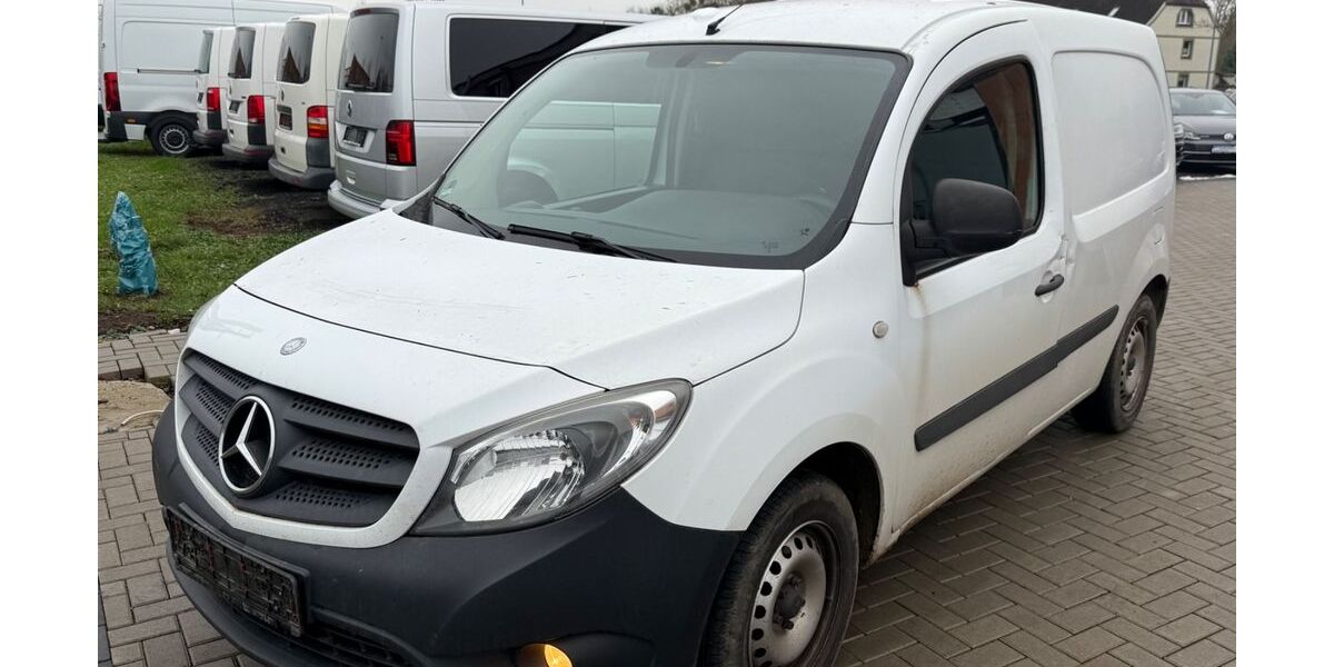 Mercedes-Benz Citan 246.000 km 2.400 &euro; Breitenworbis 37339