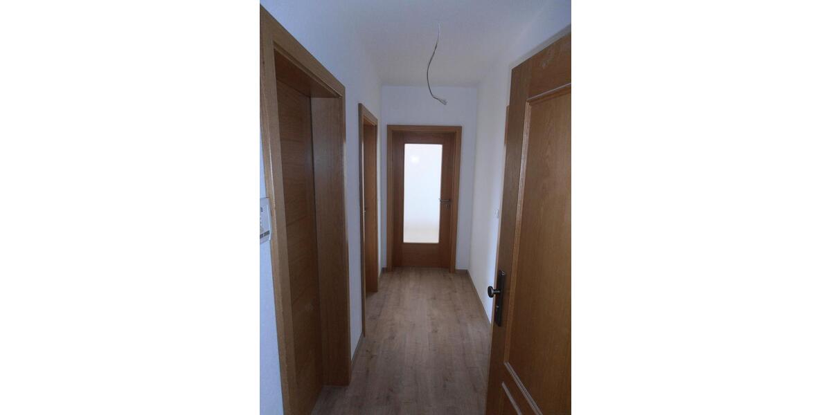 Etagenwohnung Weiden in der Oberpfalz - 2 Zimmer, 67 m&sup2;, 500&euro; | Angebot:26394256