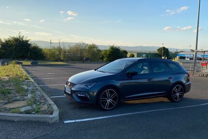 Seat Leon 104.600 km 22.700 &euro; Eitorf 53783