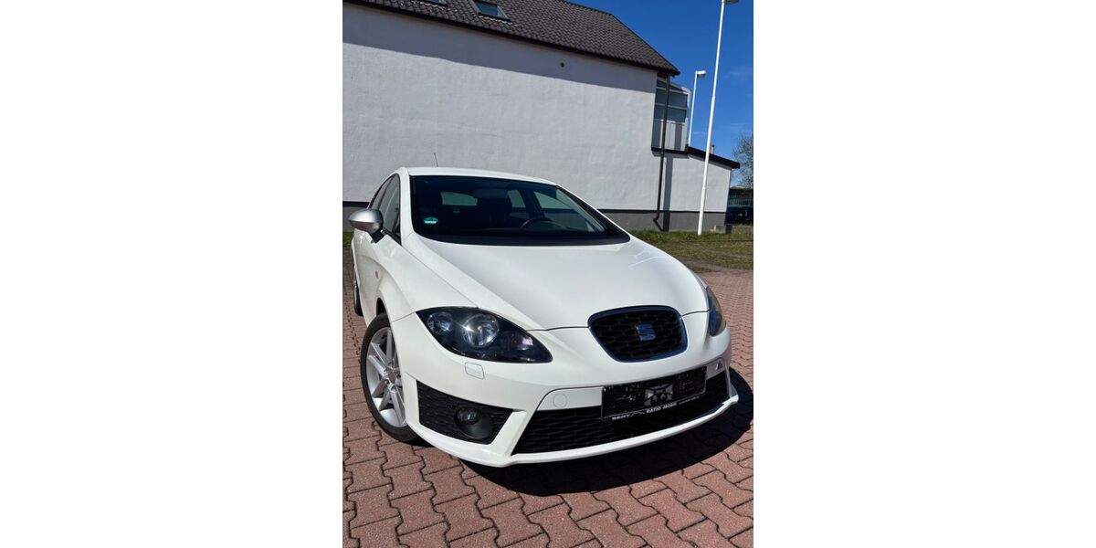 Seat Leon 86.000 km 6.800 &euro; chemnitz 09120