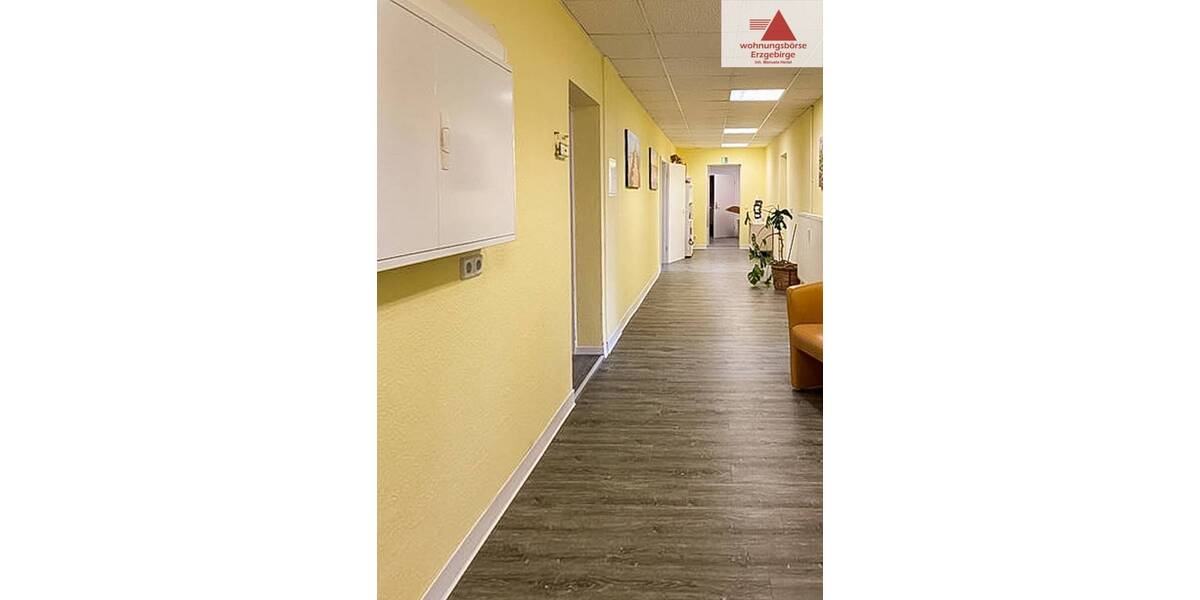 Gewerbeobjekt Zschopau - 3 Zimmer, 382 m&sup2;, 2.500&euro; | Angebot:21461716