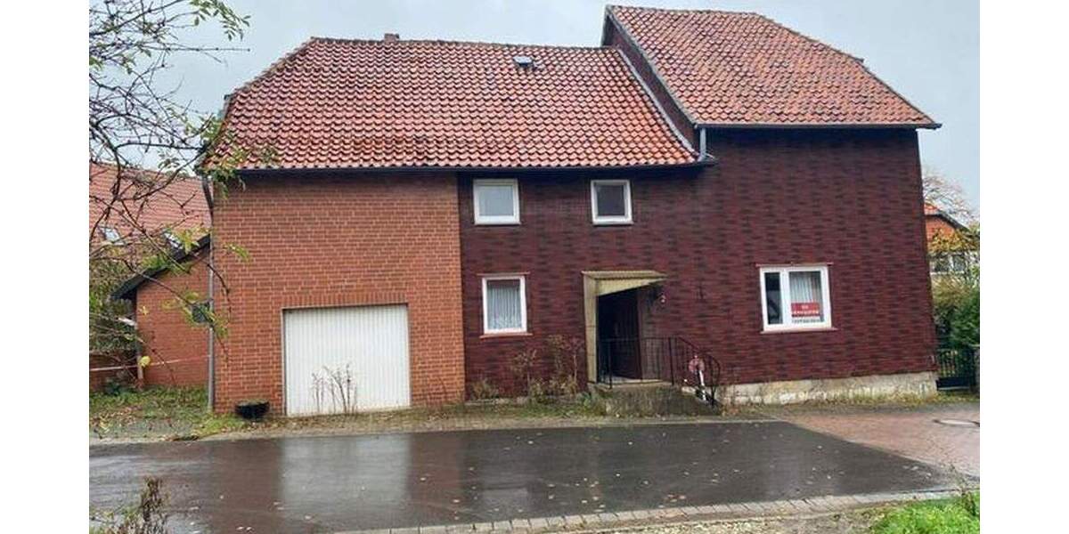 Sarstedt-Hotteln, Haus für große Familie; leerstehend,FESTPREIS !!! nur 169.000,- € 7 zimmer