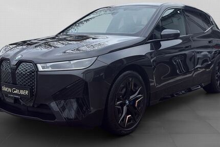 BMW iX 31.242 km 58.900 &euro; Landsham 85652