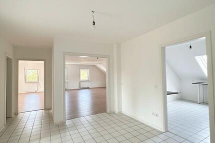 145 m²-Wohnung in Leun-Biskirchen 3 zimmer