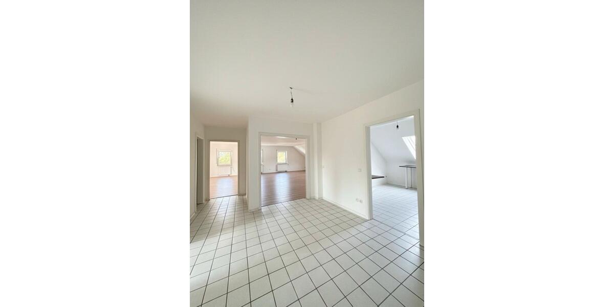 145 m²-Wohnung in Leun-Biskirchen 3 zimmer