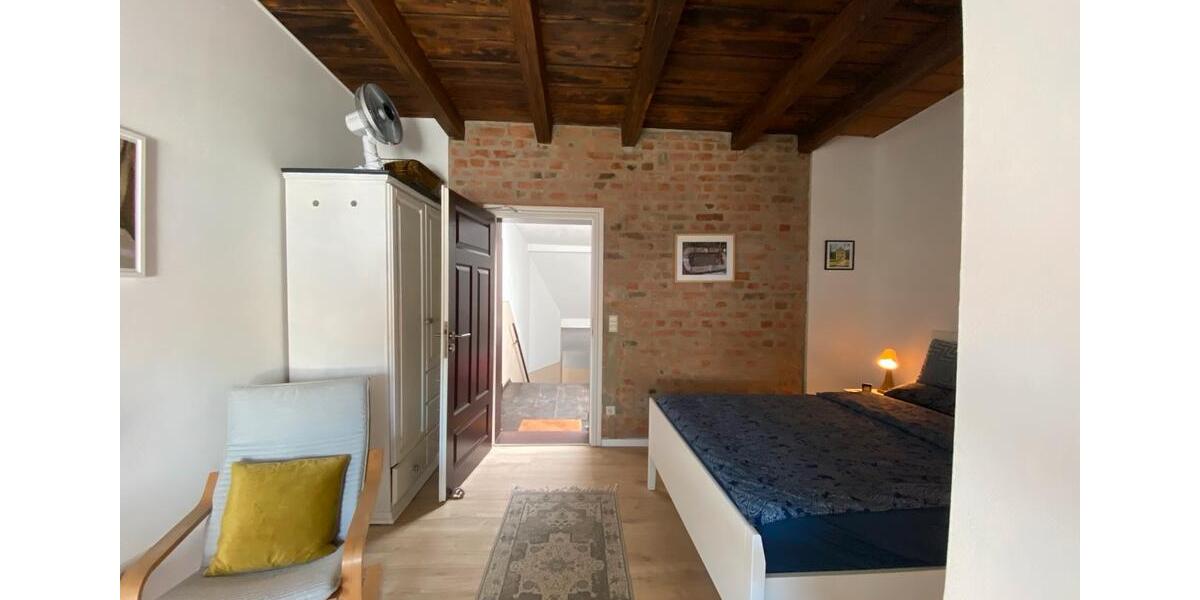Dachgeschoßwohnung Leipzig Nordwest - 1 Zimmer, 19 m&sup2;, 650&euro; | Angebot:26704621
