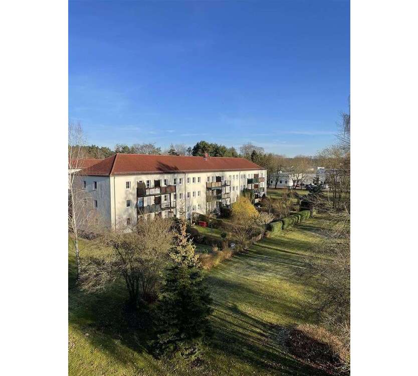 Wohnung zum Mieten in Schwerin 470 € 62.5 m²