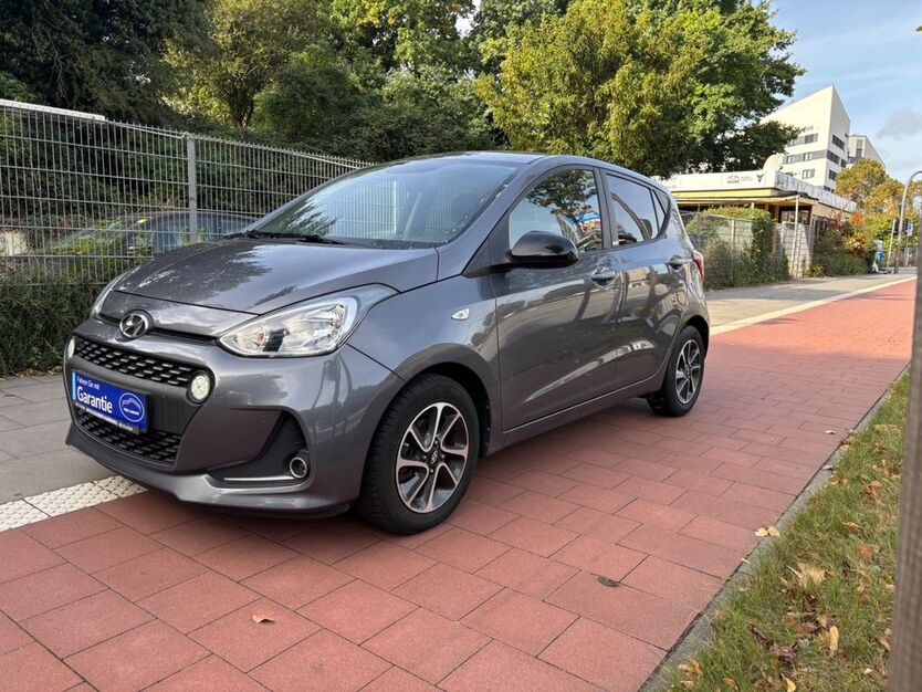 Hyundai i10 98.000 km 9.250 € Hamburg 20097