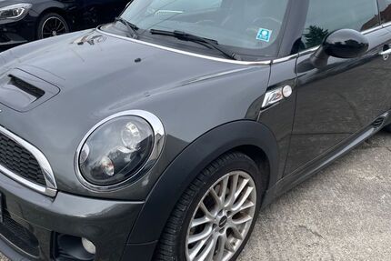 Mini Cooper S 168.540 km 7.899 &euro; Bergen auf Rügen 18528