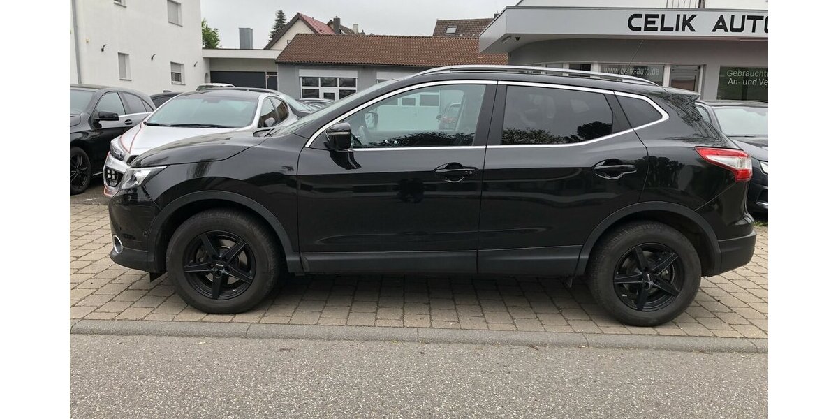 Nissan Qashqai 1.6 dCi Tekna 132.000 km 7.500 &euro; Neckarsulm 74172