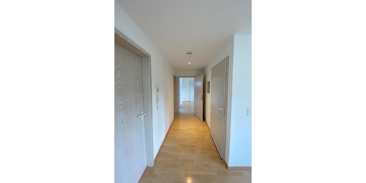 Dachgeschoßwohnung Mörlenbach - 2 Zimmer, 70 m&sup2;, 640&euro; | Angebot:25881424