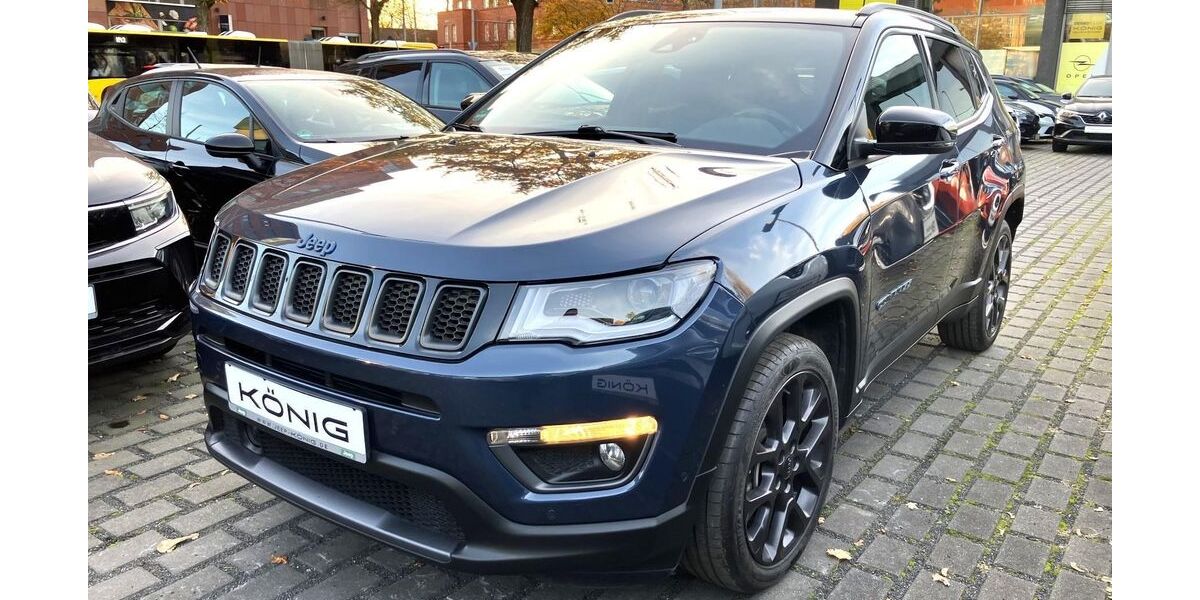 Jeep Compass 36.760 km 24.999 &euro; Berlin 10829