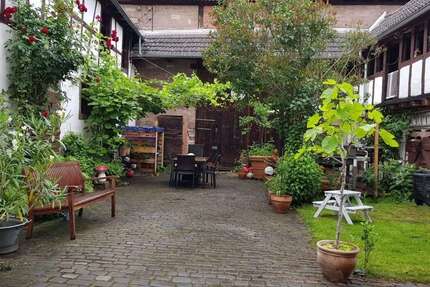 Haus Schöneck - Oberdorfelden Oberdorfelden - 6 Zimmer, 257 m&sup2;, 890.000&euro; | Angebot:25863741