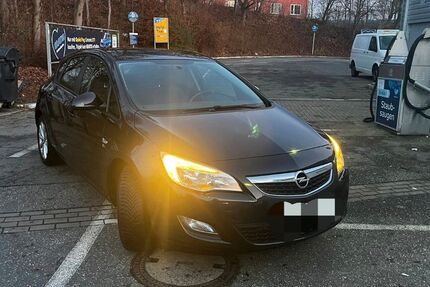 Opel Astra 226.500 km 3.500 &euro; Kiel 24149
