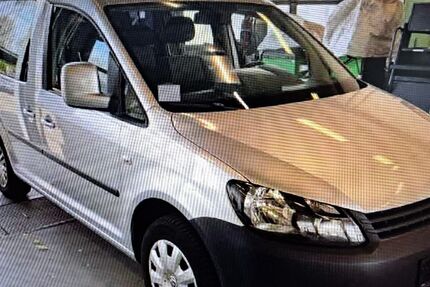 VW Caddy 124.850 km 9.746 &euro; Grevenbroich 41515