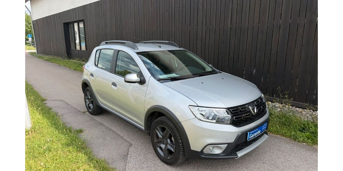 Dacia Sandero 68.000 km 8.990 &euro; Neufahrn bei Freising 85375